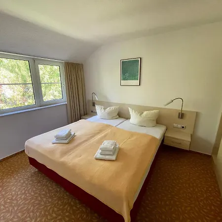 Апартаменты Bsw-ferienwohnungen Цингст